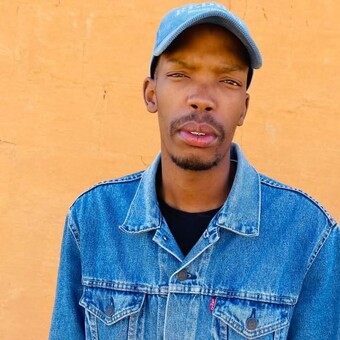 Sello Lolo