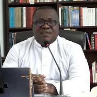 Enseignement: Construire la paix par l'amour, la vérité et la justice (Père P. SIALLOU KONAN) by Radio Espoir