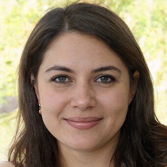 Lena Oan