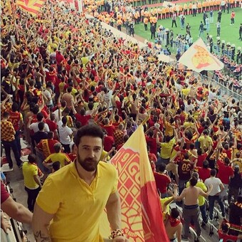 Murat G&uuml;rb&uuml;z