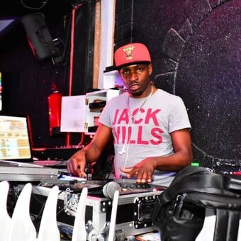 Golden Finger DJskylo