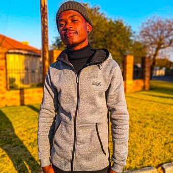 Vlone_deep