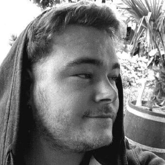 Joe-Manuel Schl&uuml;ter