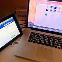 Parent Numérique - 2 - Les réseaux sociaux (Pt.1 Facebook) by PapaPodcast