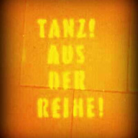 TaNz aus der REiHe  by Tomophon