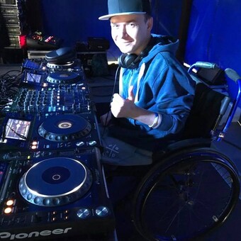 DJ Szugar