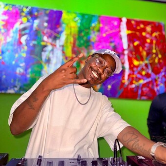 DlalaCheezy Buthelezi