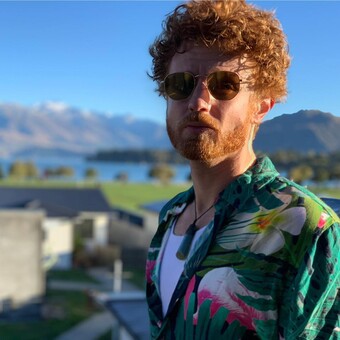 Dillon Th&euml; Rooster