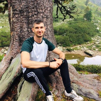 Attila Szil&aacute;gyi