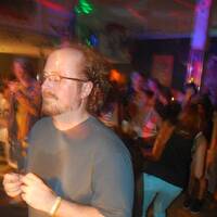 DJ Hugs - Technique by Rob Tygett / Crash Override / STL Rave Archive