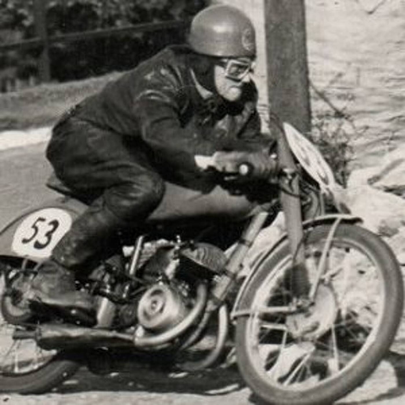 Historia Na Dlani 36 - 2015-06-22 Báječní Muži Na Motorkách episode artwork