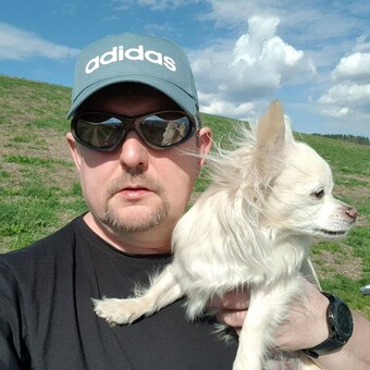 Vladim&iacute;r Mrovč&aacute;k