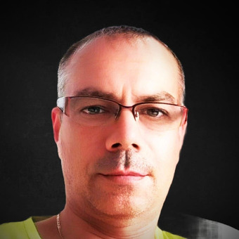 L&aacute;szl&oacute; Lengyel