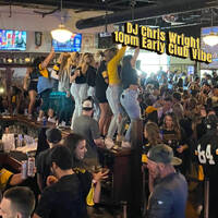 10pm Early Club Vibe by DJ Chris Wright