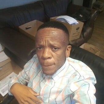 Lebza Paul Sefiri