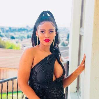 L&aacute; Shantellow