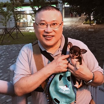 Leader Liu