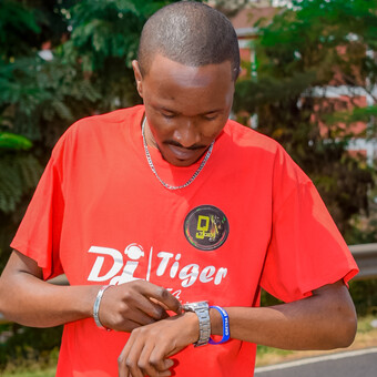 Dj tiger 254