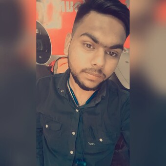 V&iuml;k&acirc;&szlig;h Kūm&atilde;r