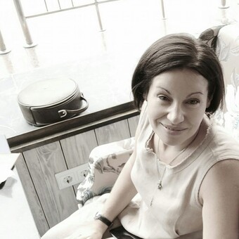 Лена Андреева