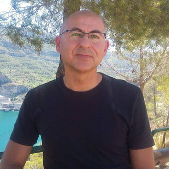 Jos&eacute; Luis Arocas