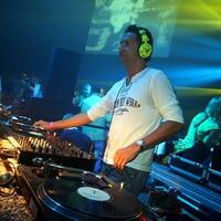 1LIVE - Partyservice - Mauro Picotto - (Essen Gruga Halle/Messe ) - 10-05-2002.mp3 by M.d.b.M
