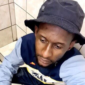 Bongs Long Mathebula