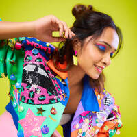 Tu Mere Agal Bagal Hai - Phata Poster Nikla Hero (Dj Paroma Remix) by DJ Paroma