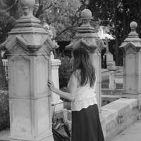 76/88 El tiempo se me va de entre las manos (Fantasmas) by Elko Omar Vazquez Erosa