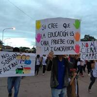 GABRIELA FLORES-ESTUDIANTES AUTOCONVOCADOS by UNJu Radio 05