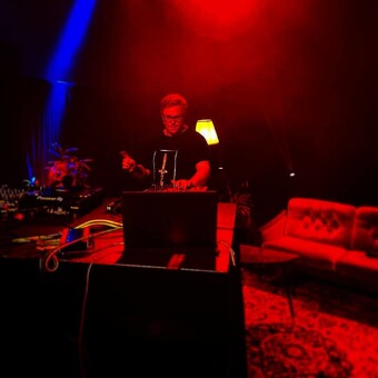 DAVID ALKA (Hybrid &Lambda;rtist)