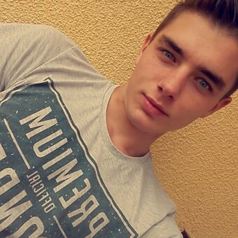 Szymon Kamil Bia&Aring;&sbquo;ek