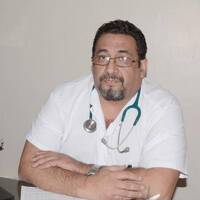 Dr. Gustavo Echeñique – Médico infectólogo - Automedicación y uso indiscriminado de antibióticos by UNJu Radio 05
