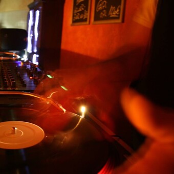 Minimale Tanzstunde Alp'haBeat