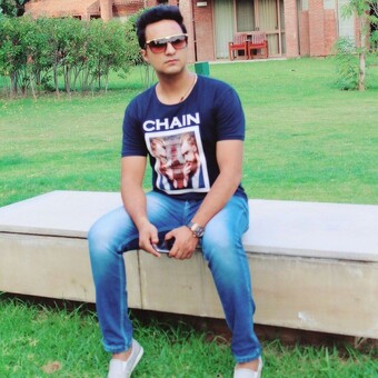 Deejay Harsh Allahbadi