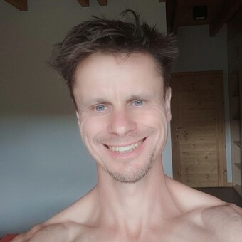 Tom&aacute;&scaron; Němeček