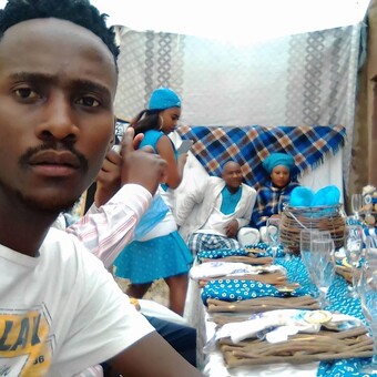 Refilwe Ref-Gee Bogatsu