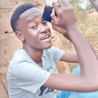 Iam-Boet Lucky Koolkat Mbungela