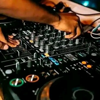 DJ DOTILEH THE STARBOY