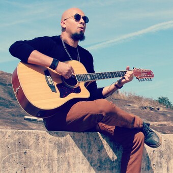 L&eacute;o D&iacute;az