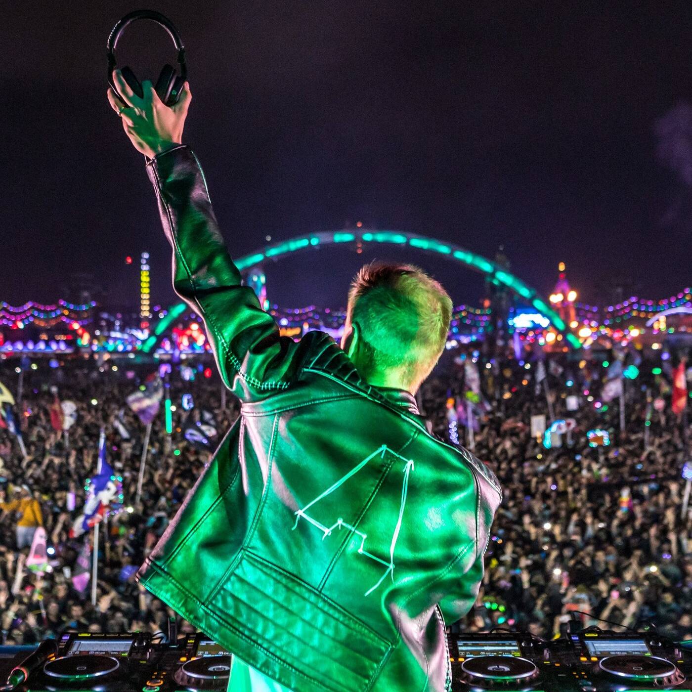 Armin van Buuren - EDC Las Vegas 2019 (19.05.2019) episode artwork