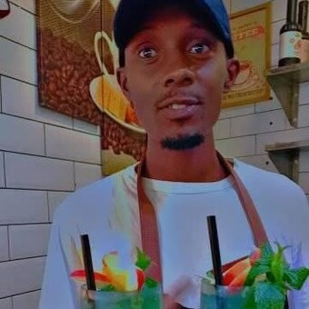 Mixologist Barista Voke