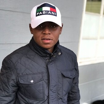 Zandisile Zaxx Mnyebeleza
