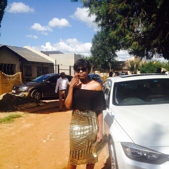 Violet Mminele
