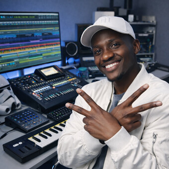 DJ DANNIE BOY