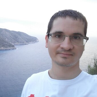 Andr&aacute;s Balkuz