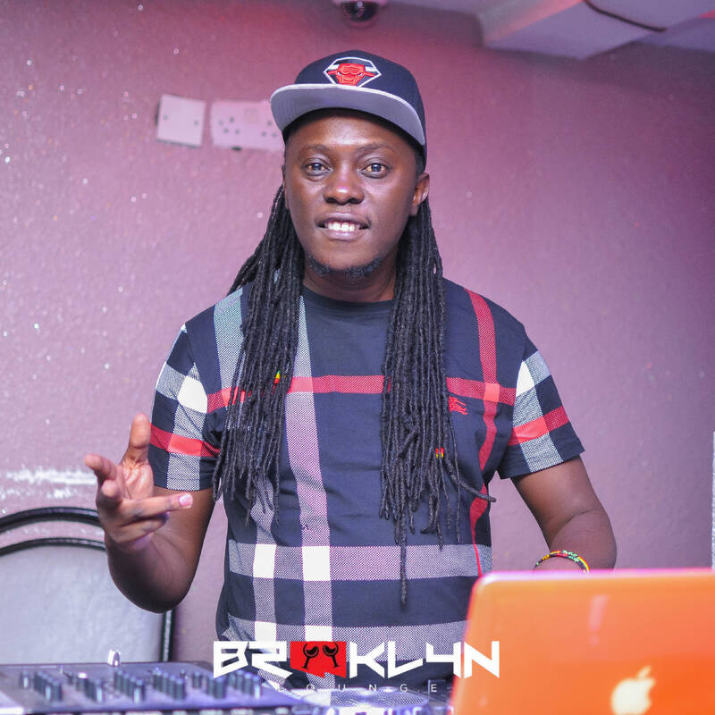 DEEJAY PATIZ & MC SHERBURN - BEST OF LUCKY DUBE