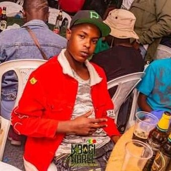 Sh&atilde;w&ntilde; Mf&iacute;ś&atilde;