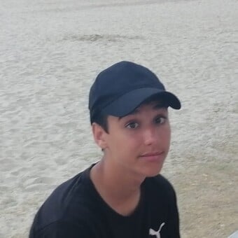 Esteban Boukh&eacute;dimi