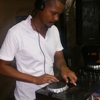 Mohapi Mastaah Lee Magubane